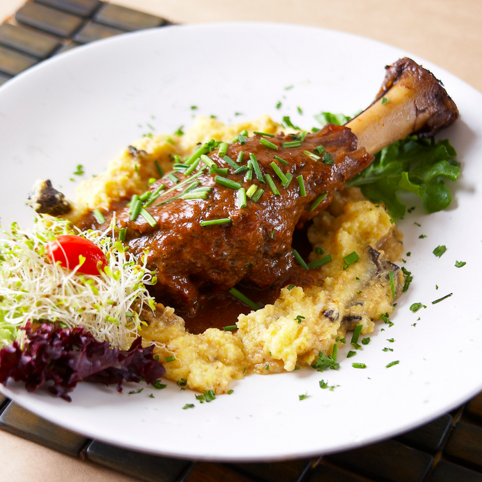 LAMB SHANK